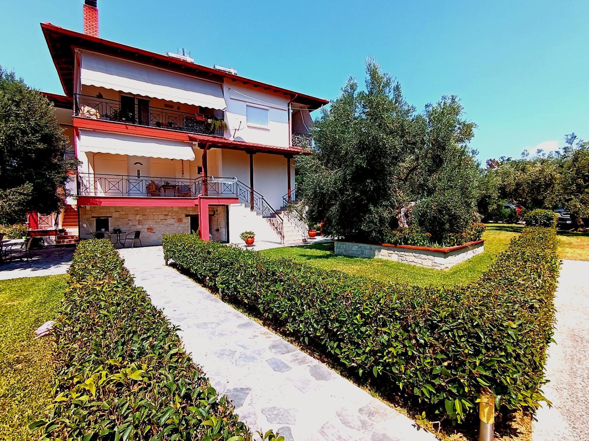 Giorgos Apartments. Szkála Fúrkasz Kültér fotó